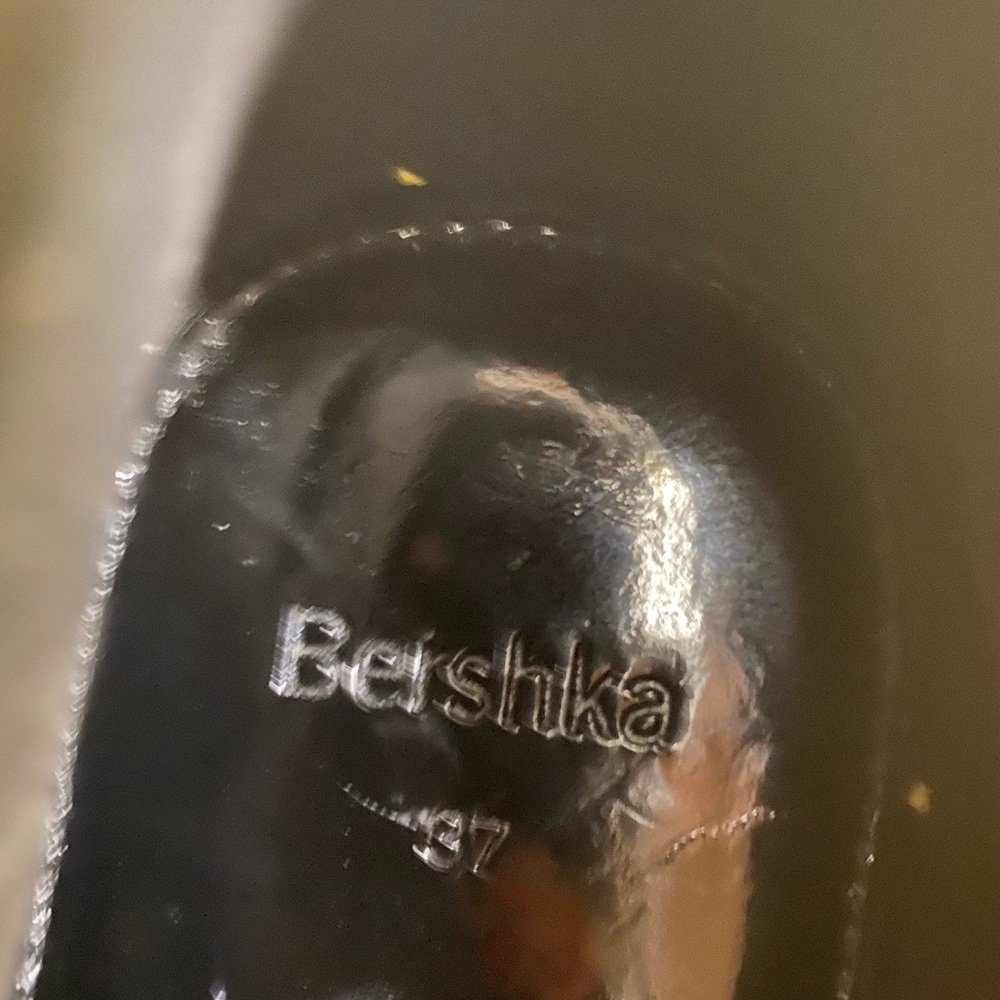 Bershka - Women’s Shoes 👟 - Picture 7 of 10